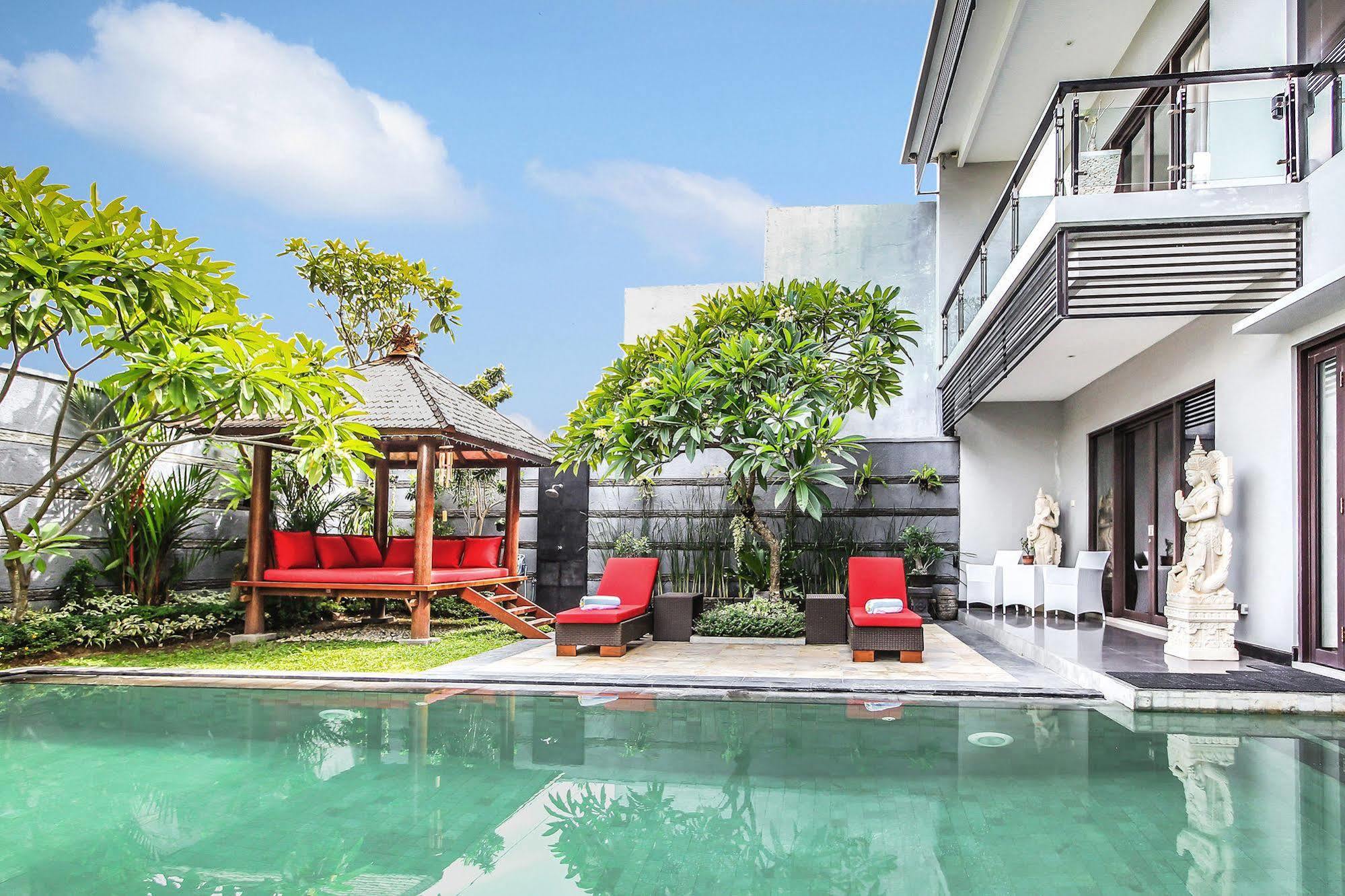 Villa Cascade Seminyak (Bali)