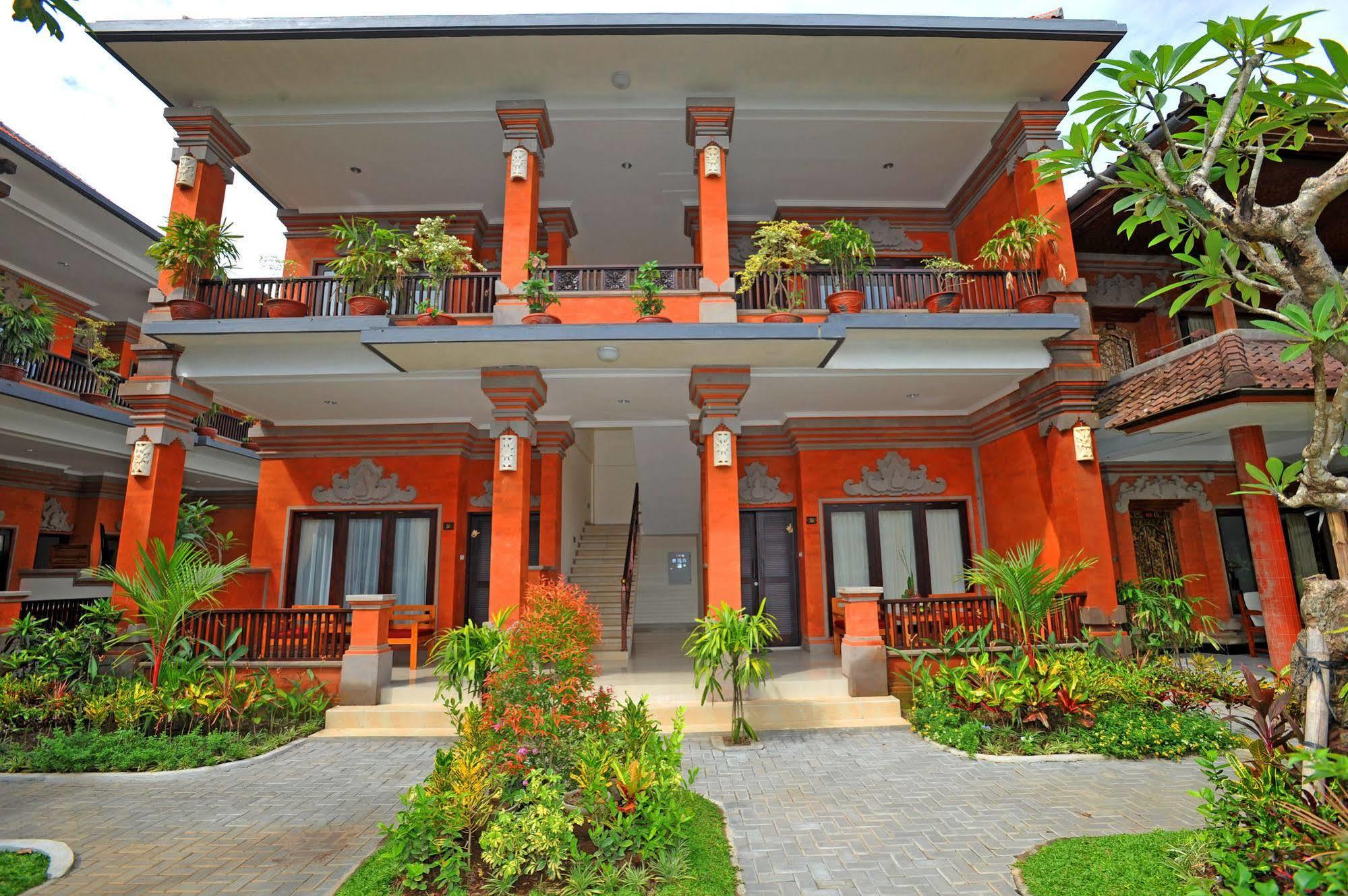 Swastika Hotel 3*