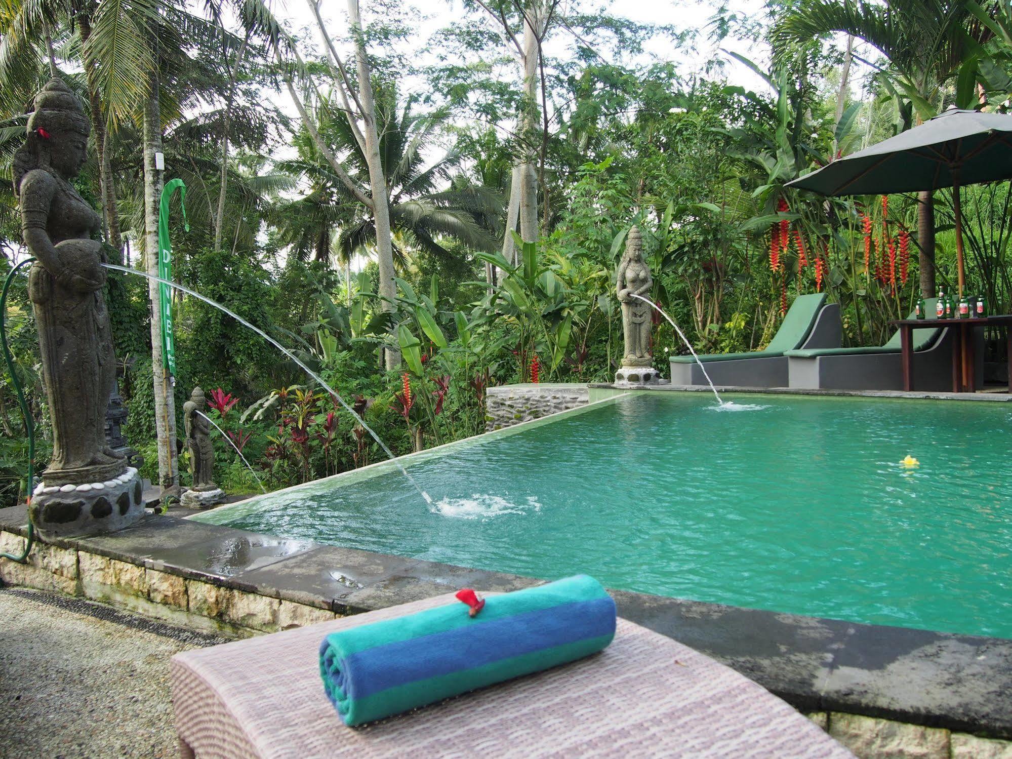 Villa Uma Kama *