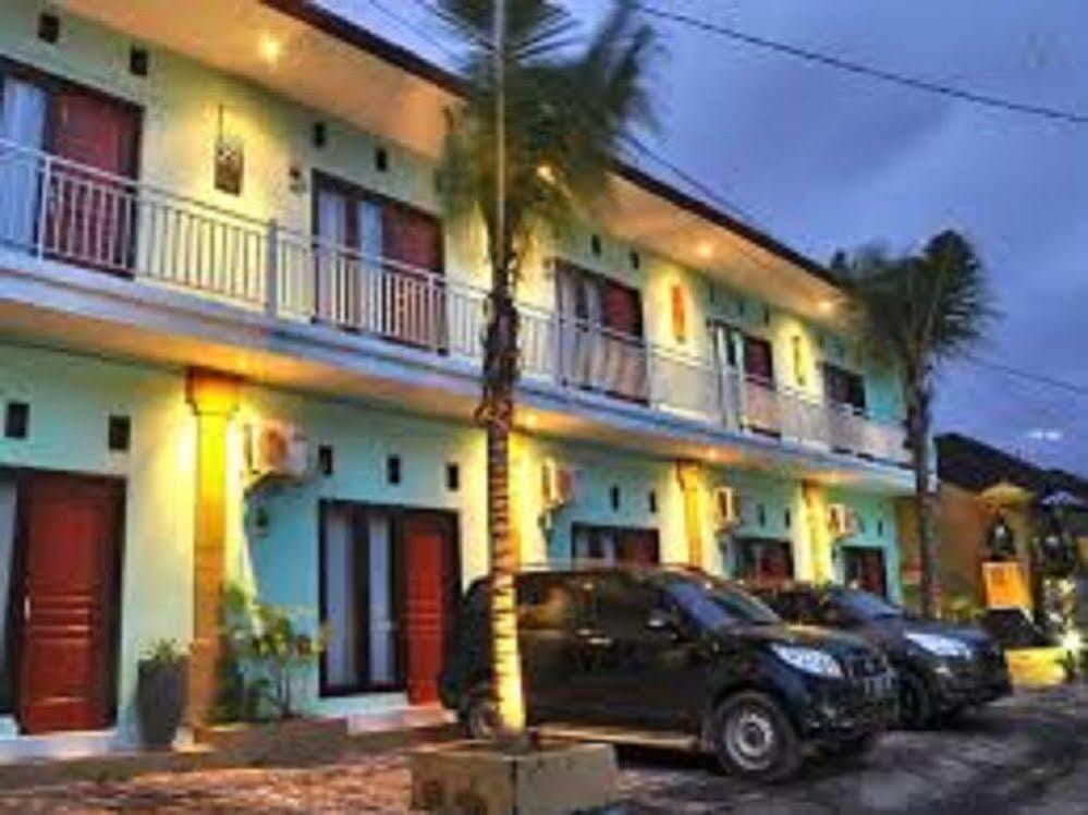 Ulunsuwi Hotel