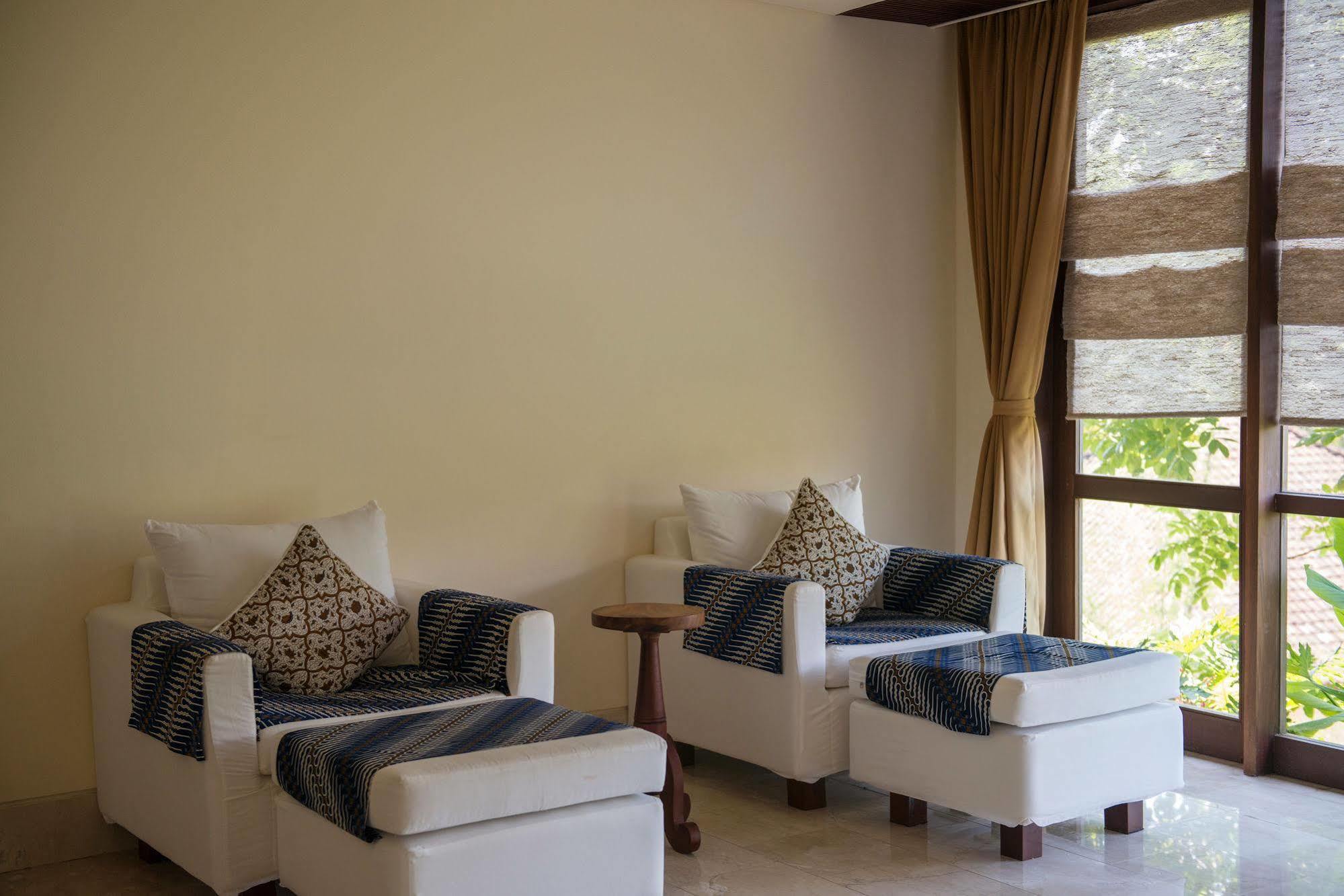 Resort Komaneka At Rasa Sayang 4*