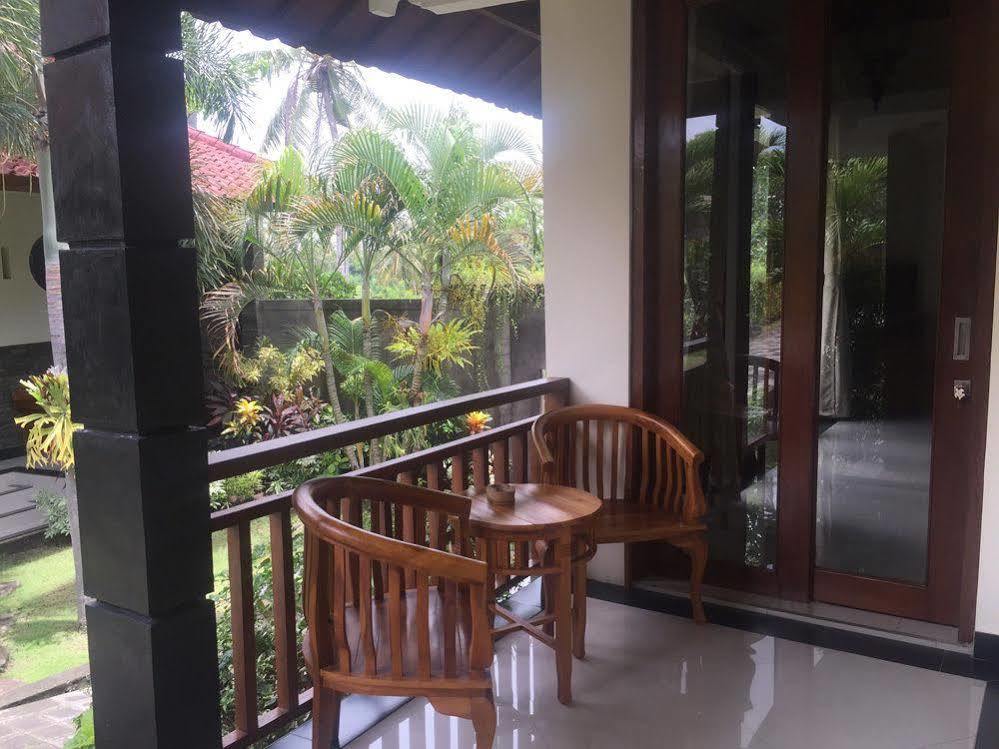 Bed & Breakfast Canggu Bali 3*