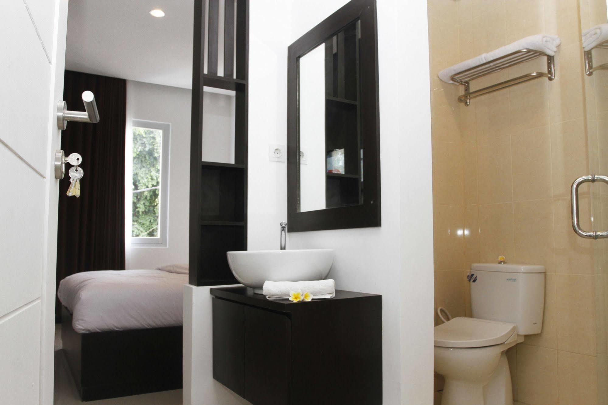 Lowcost Bed & Breakfast Bed & Breakfast