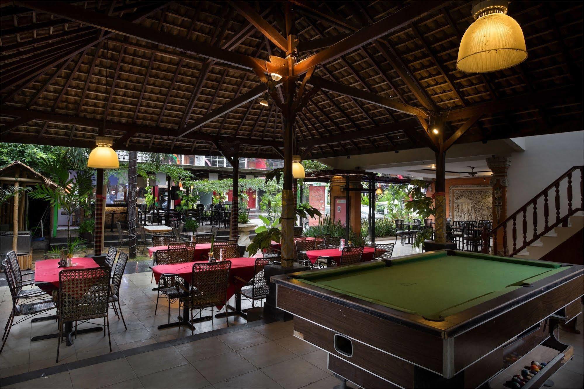 Wisma tamu Reddoorz Near Seminyak (Bali)