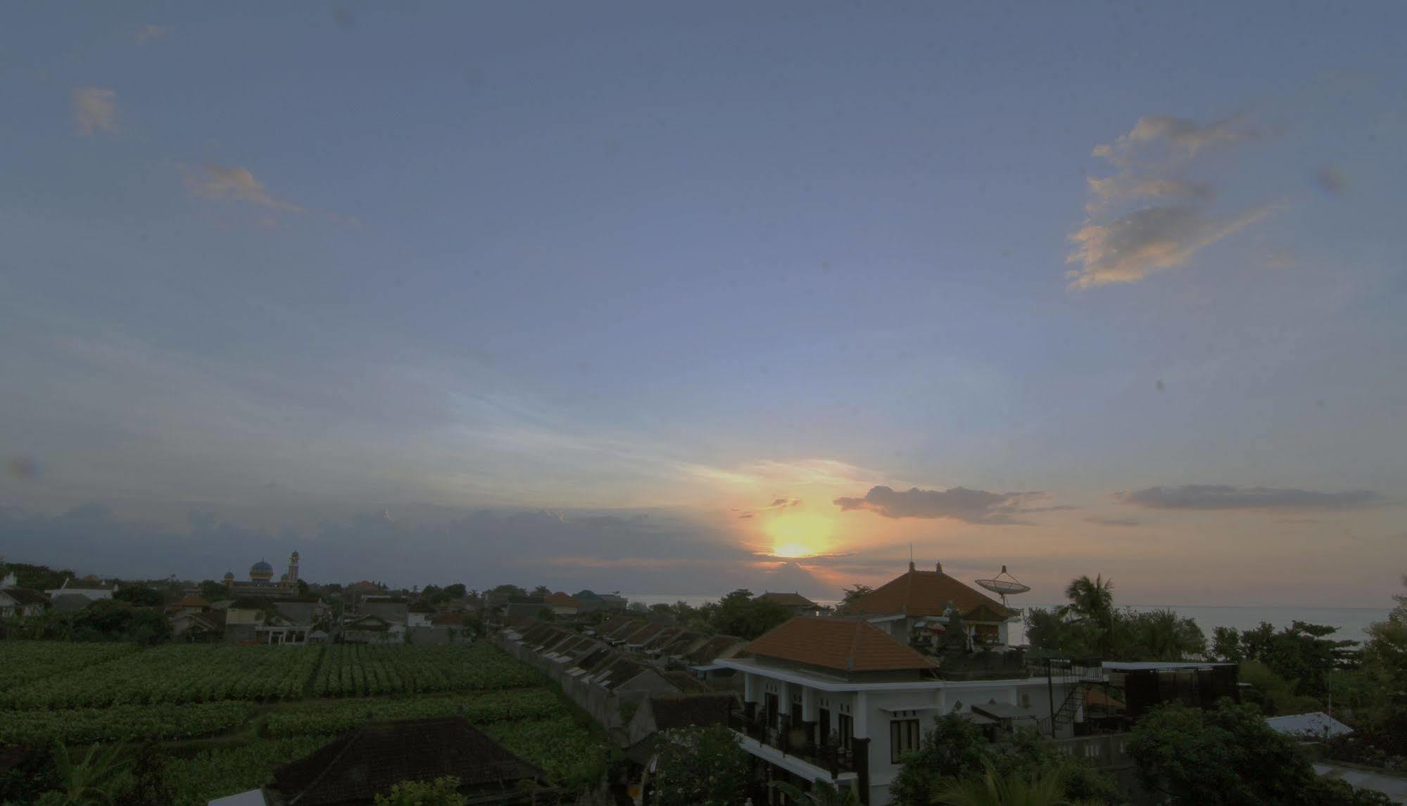 Hotel Mandari Buleleng (Bali)