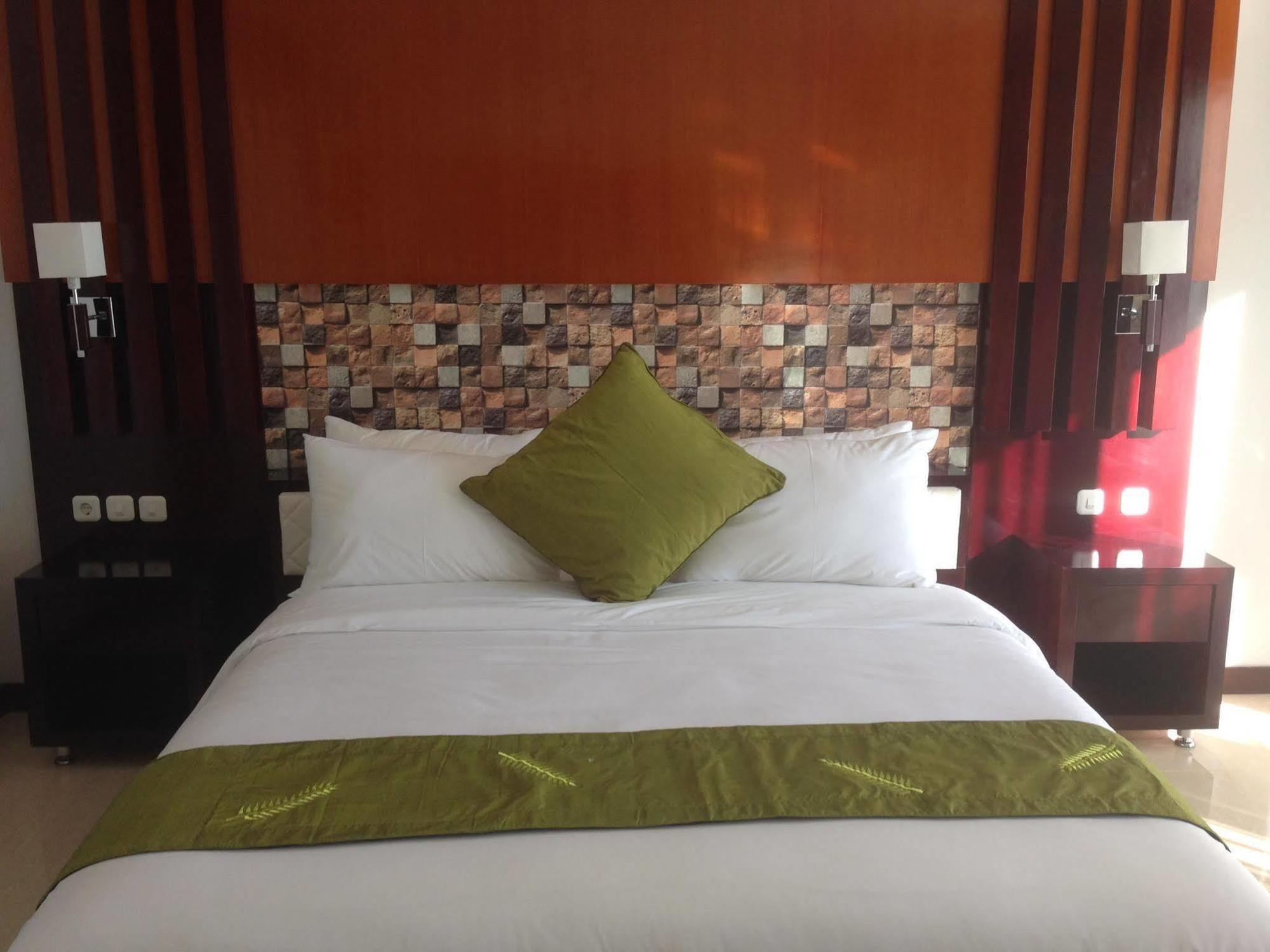 Amelle & Residences