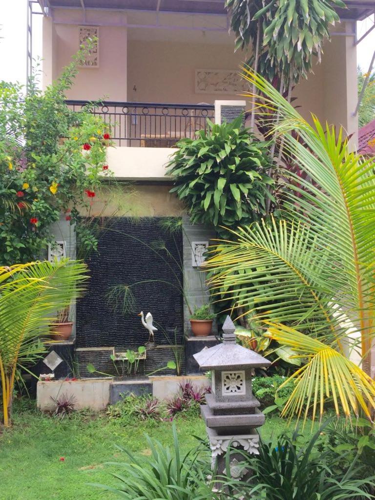 Astina 2* Lovina (Bali)