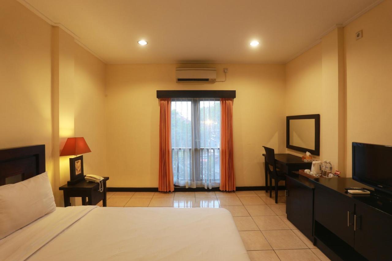 Intansari Denpasar (Bali)