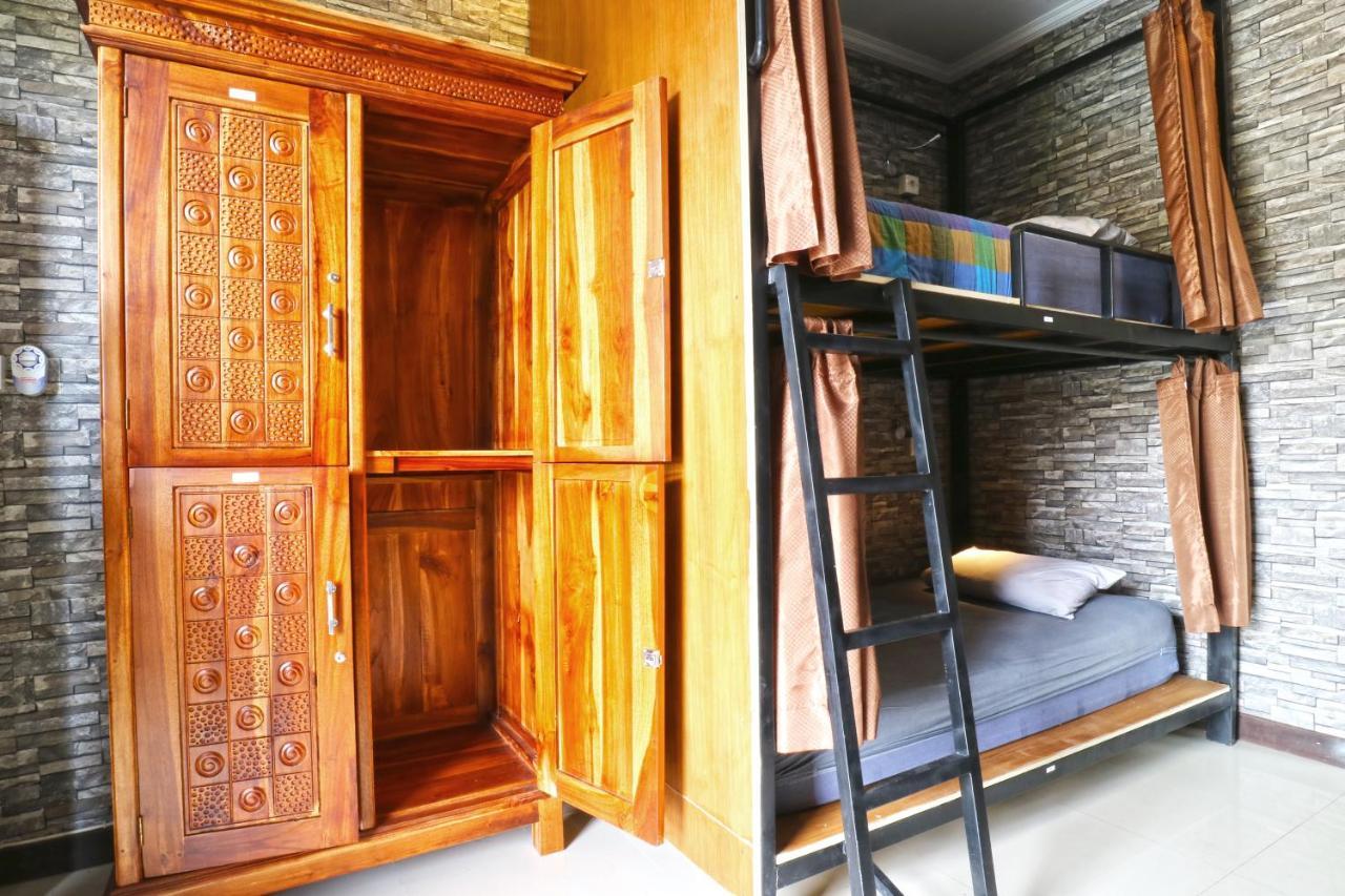 Puji Hostel&bungalow 3*