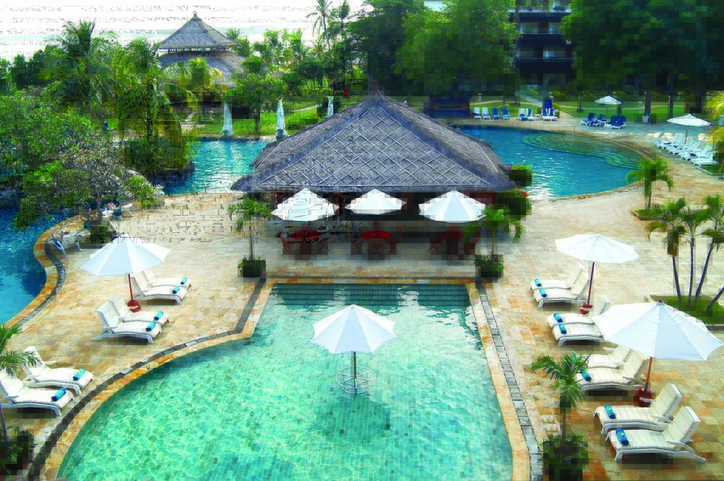 Discovery Kartika Plaza 5*