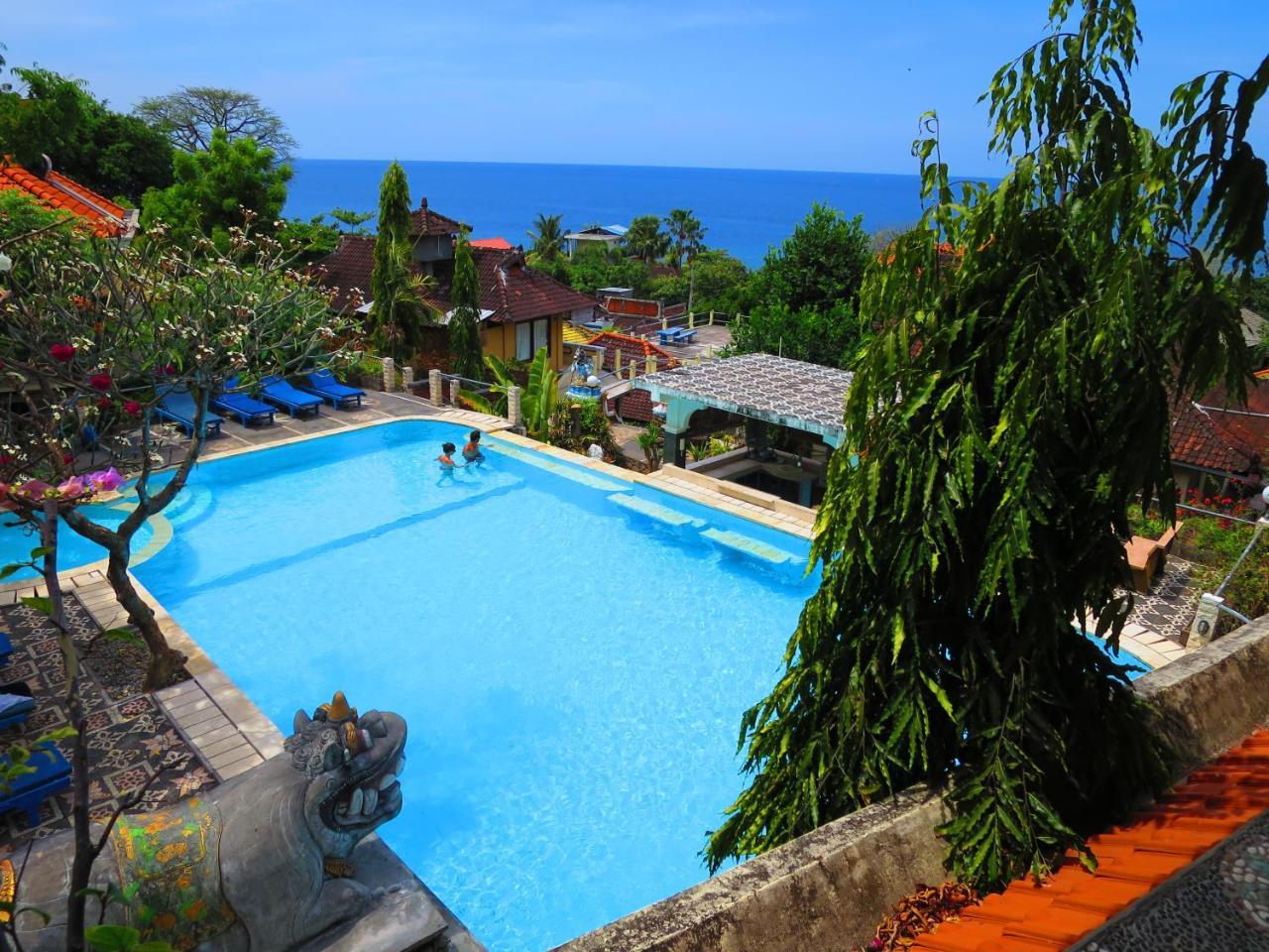 Hotel Cafe & Kebun Wayan 3*