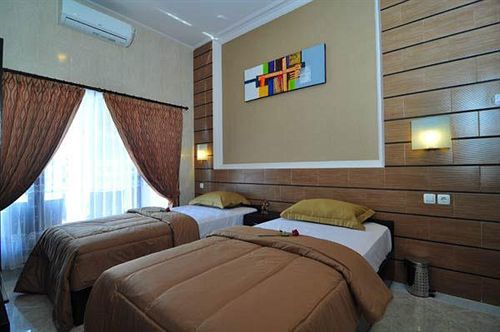 Denays House Guest house 3*