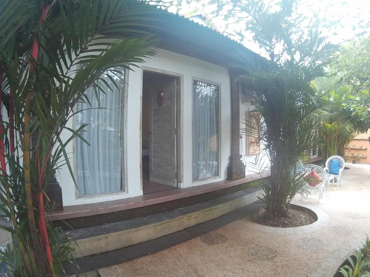 Pinpoint 3* Canggu (Bali)