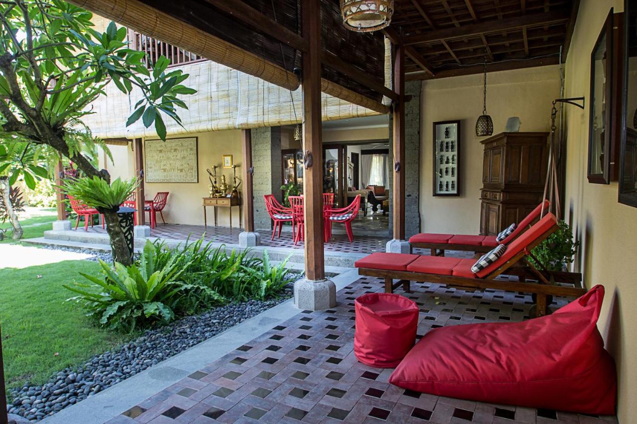 Manzelejepun & Pavilion 4*