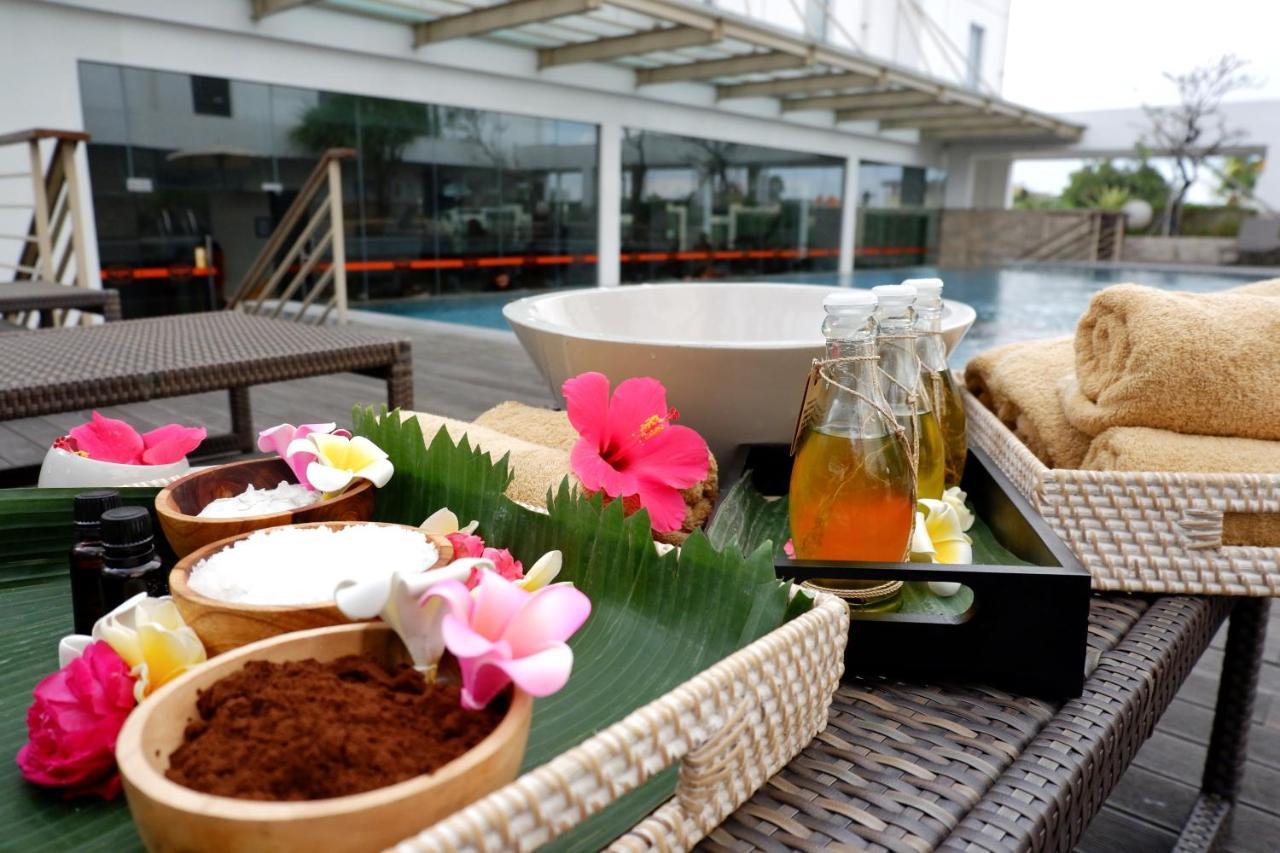 Harris Hotel&conventions Bali Hotel