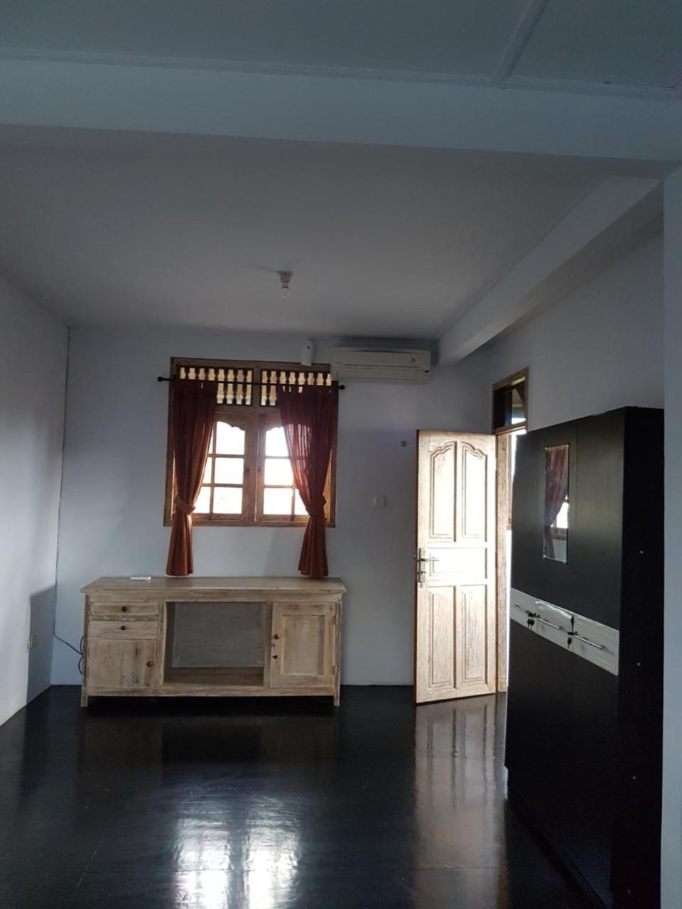 Mawar Guest house 2*