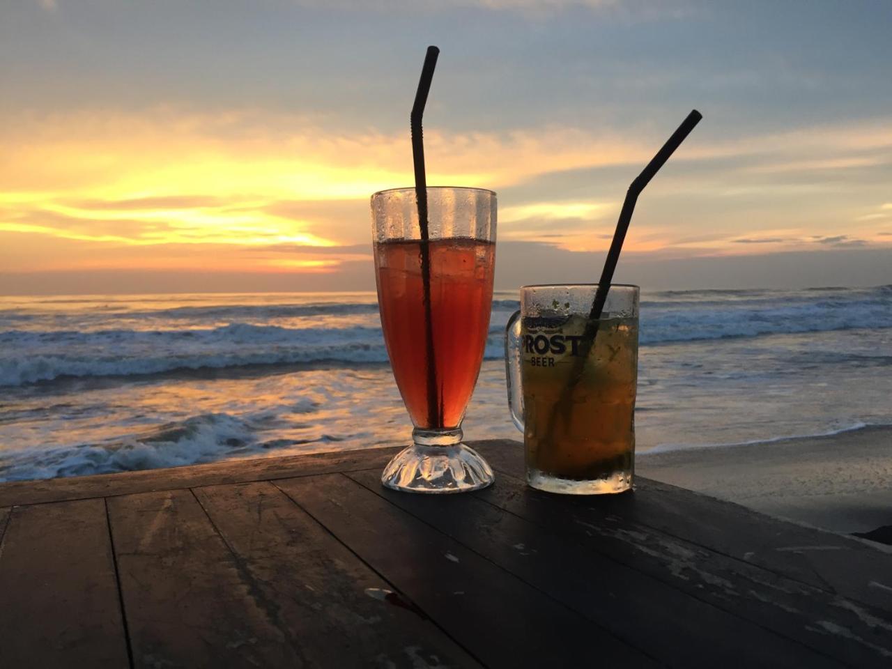Maylie Bali *