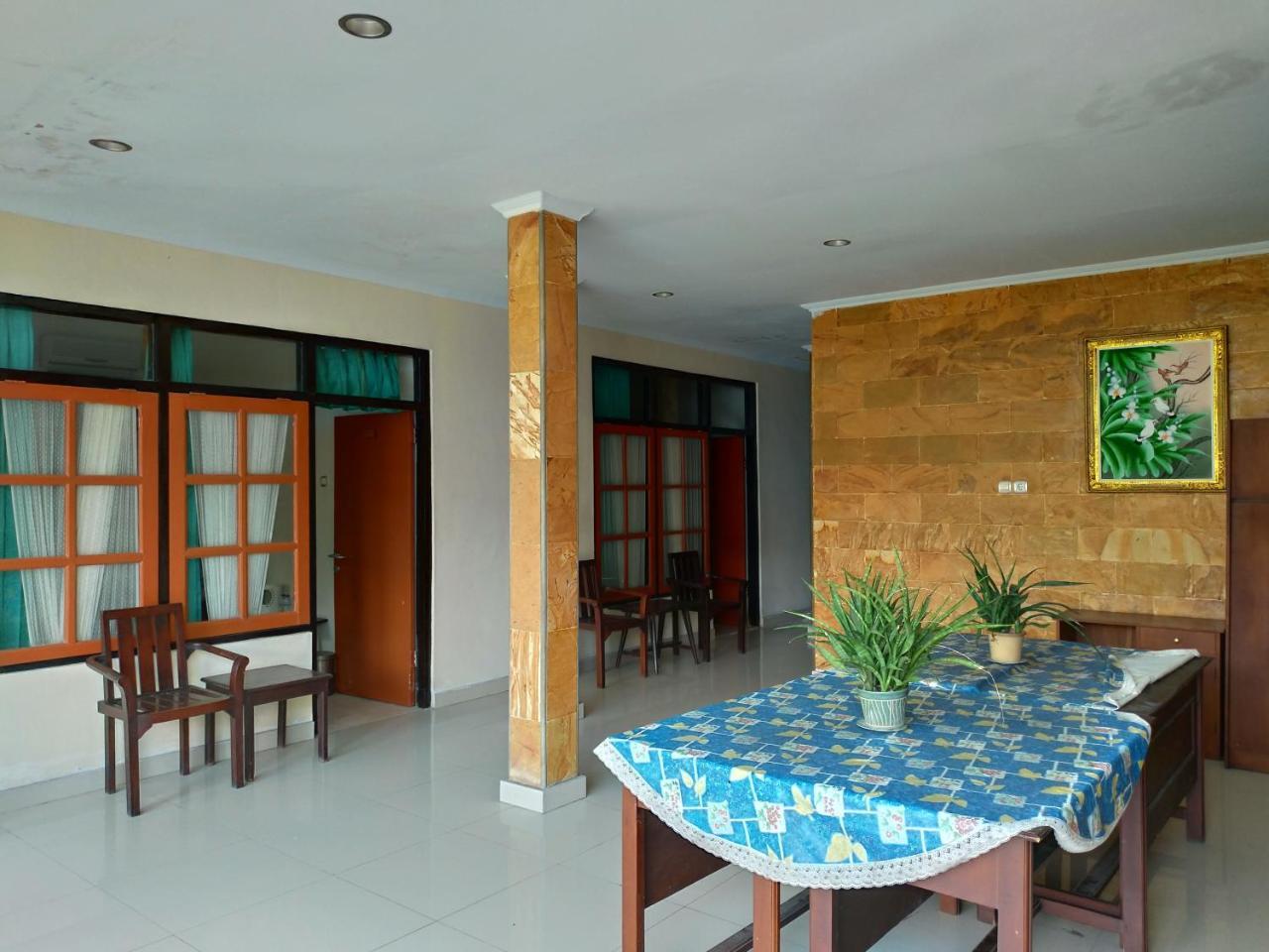 Catur Adi Putra 2* Denpasar (Bali)