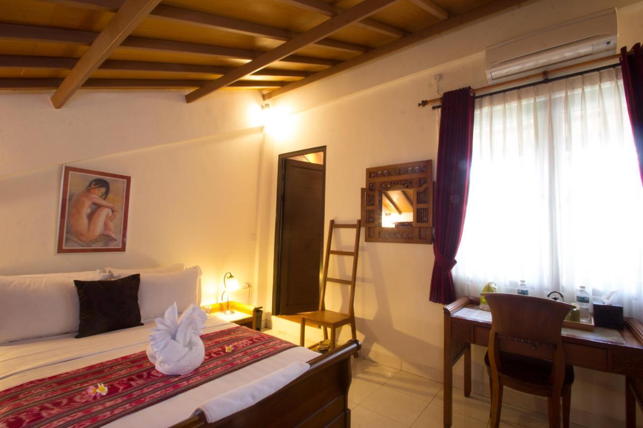 Manzelejepun & Pavilion Hotel