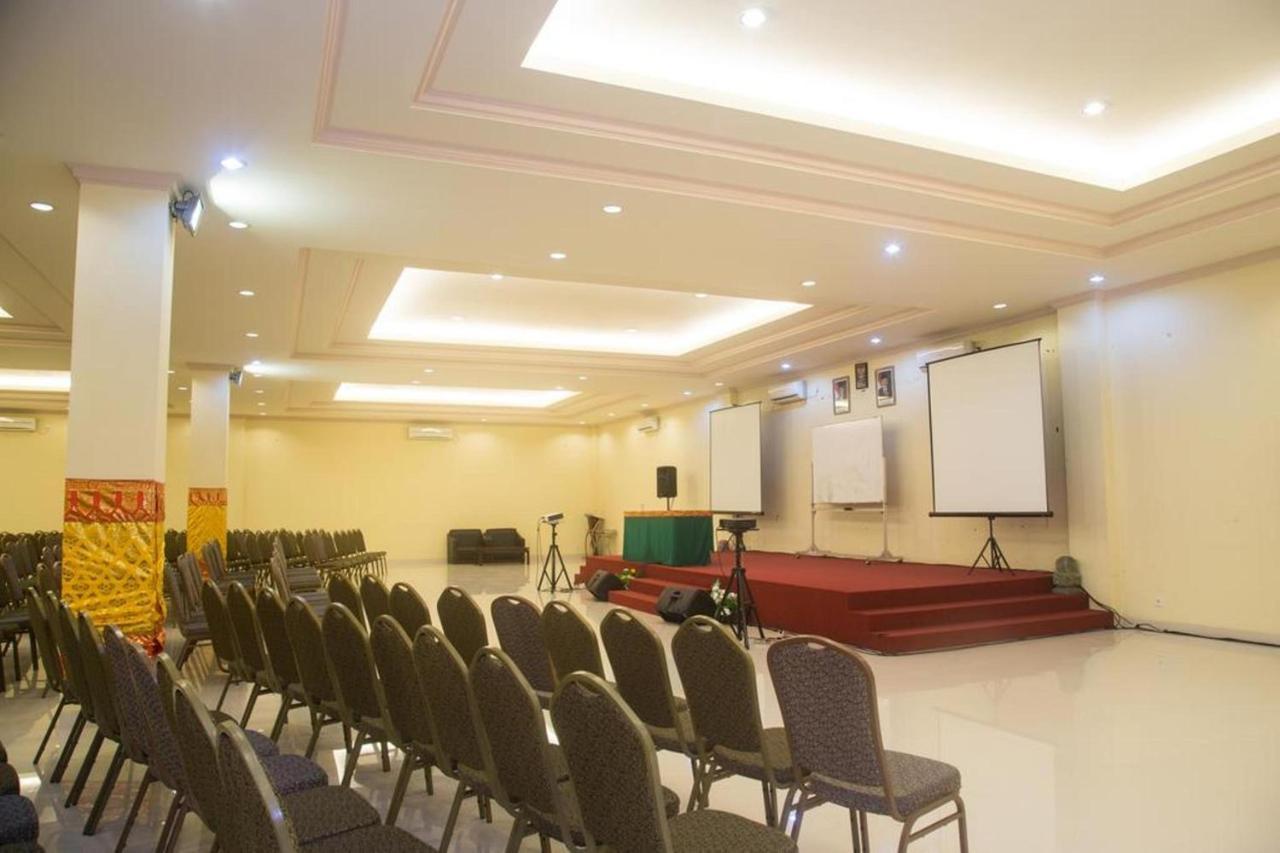 Oranjje Hotel