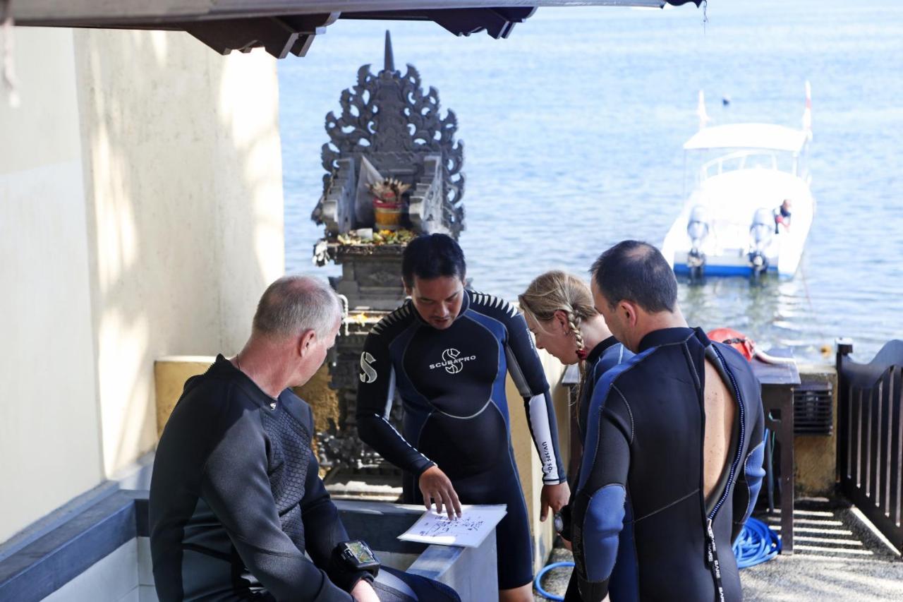 Teluk Karang Dive & Hotel *