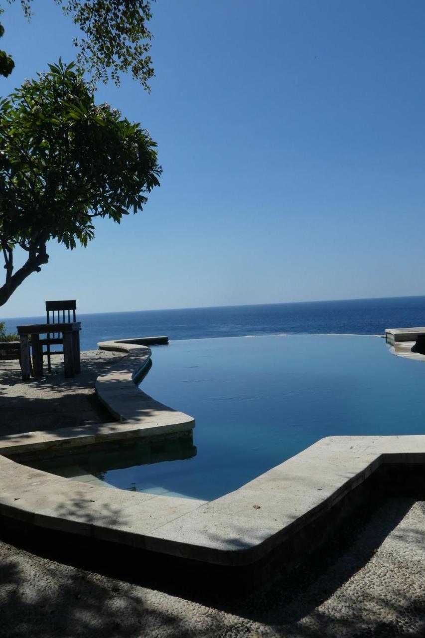 Wawa-wewe Rock 2* Amed (Bali)