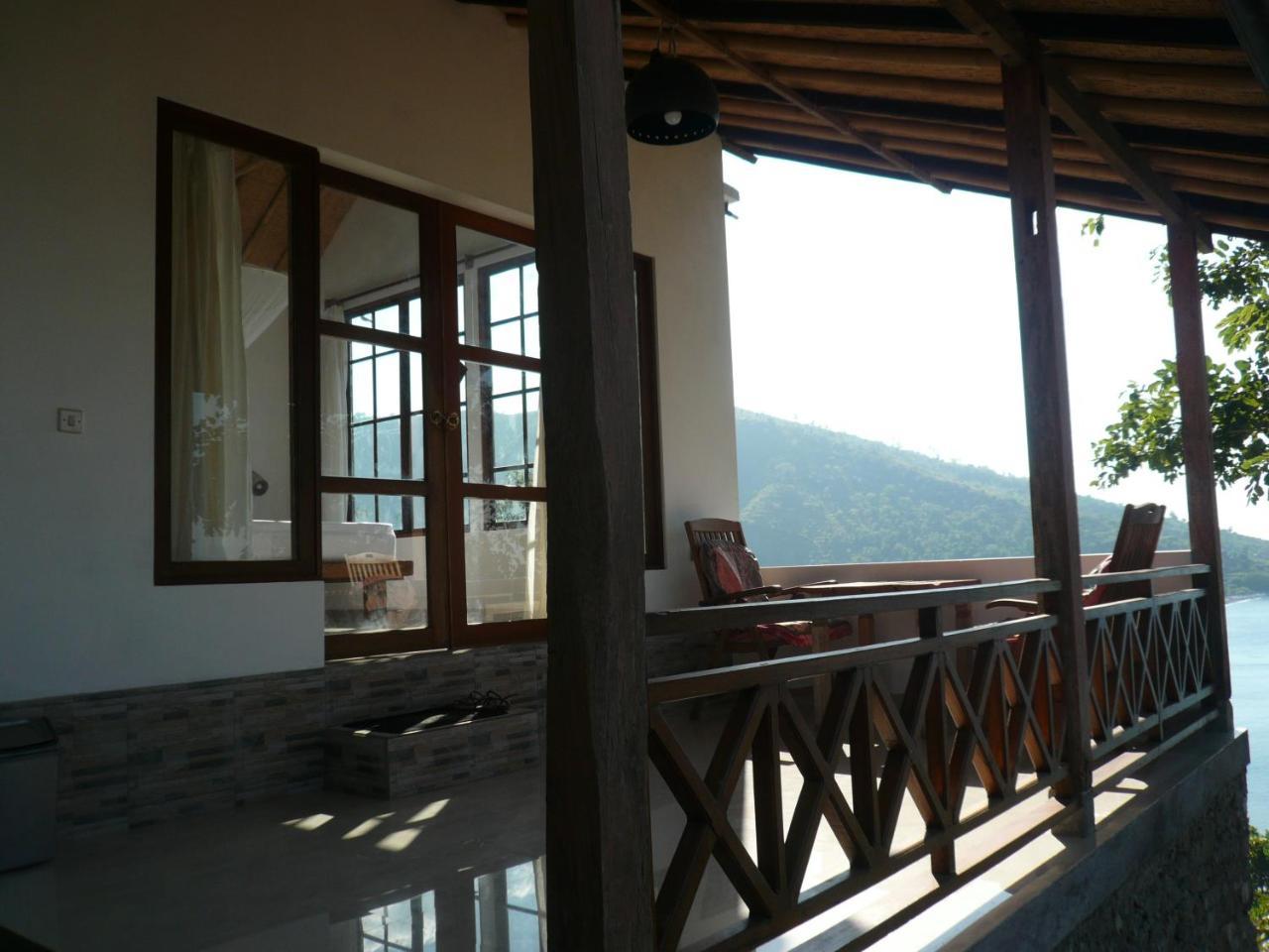 Guest house Wawa-wewe Rock Amed (Bali)