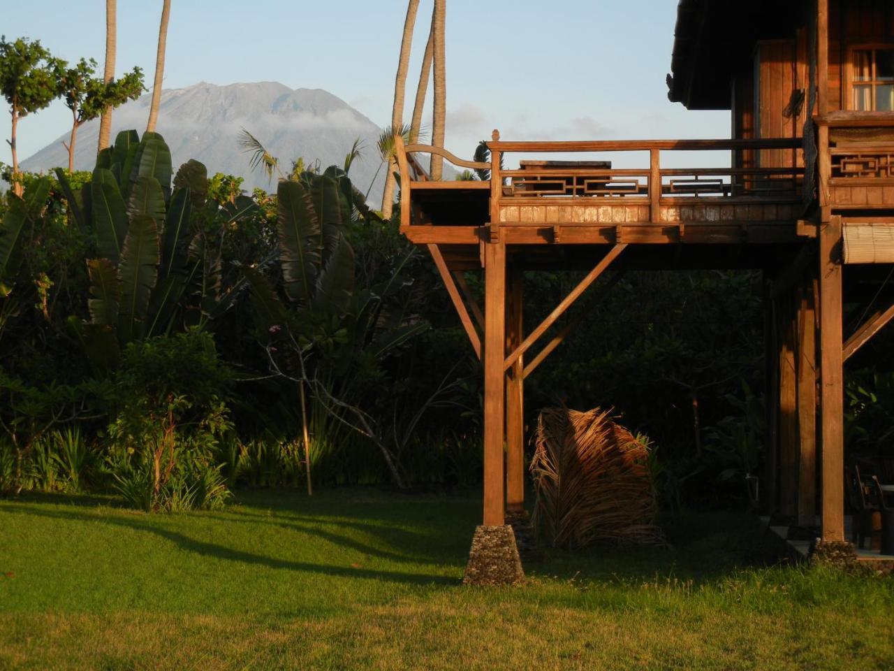 Bay Hideaway Holiday park 4*