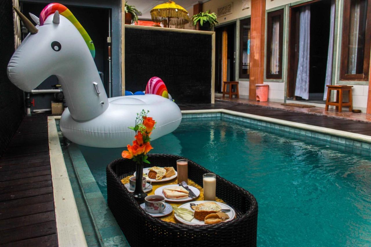 Antara Sunset Road Guest house Kuta (Bali)