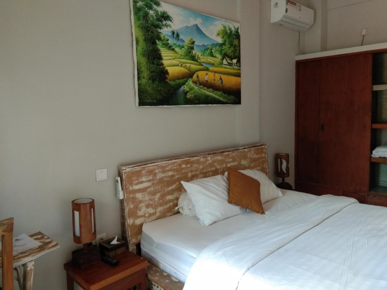 Guest house Umah Tikari 2*
