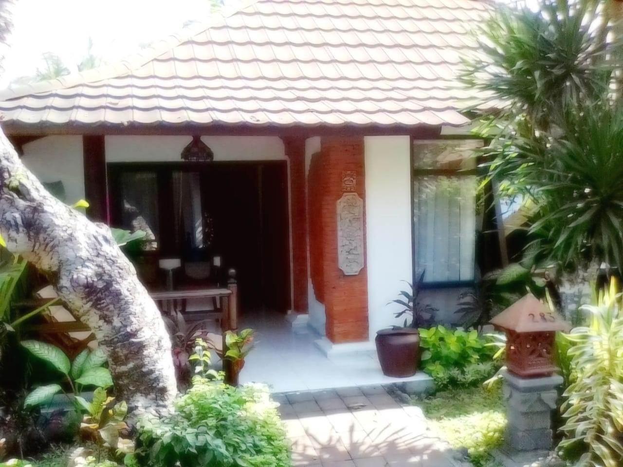 Gazebo Beach