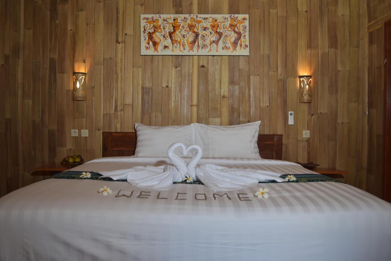 Hotel Menjangan Hill 3*