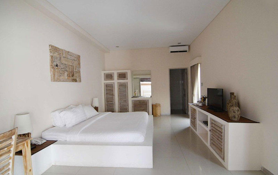 Hotel Kutaville *