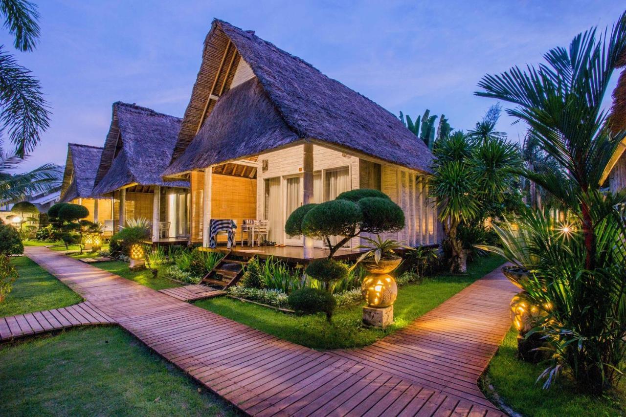 Bay Shore Huts Resort 4*