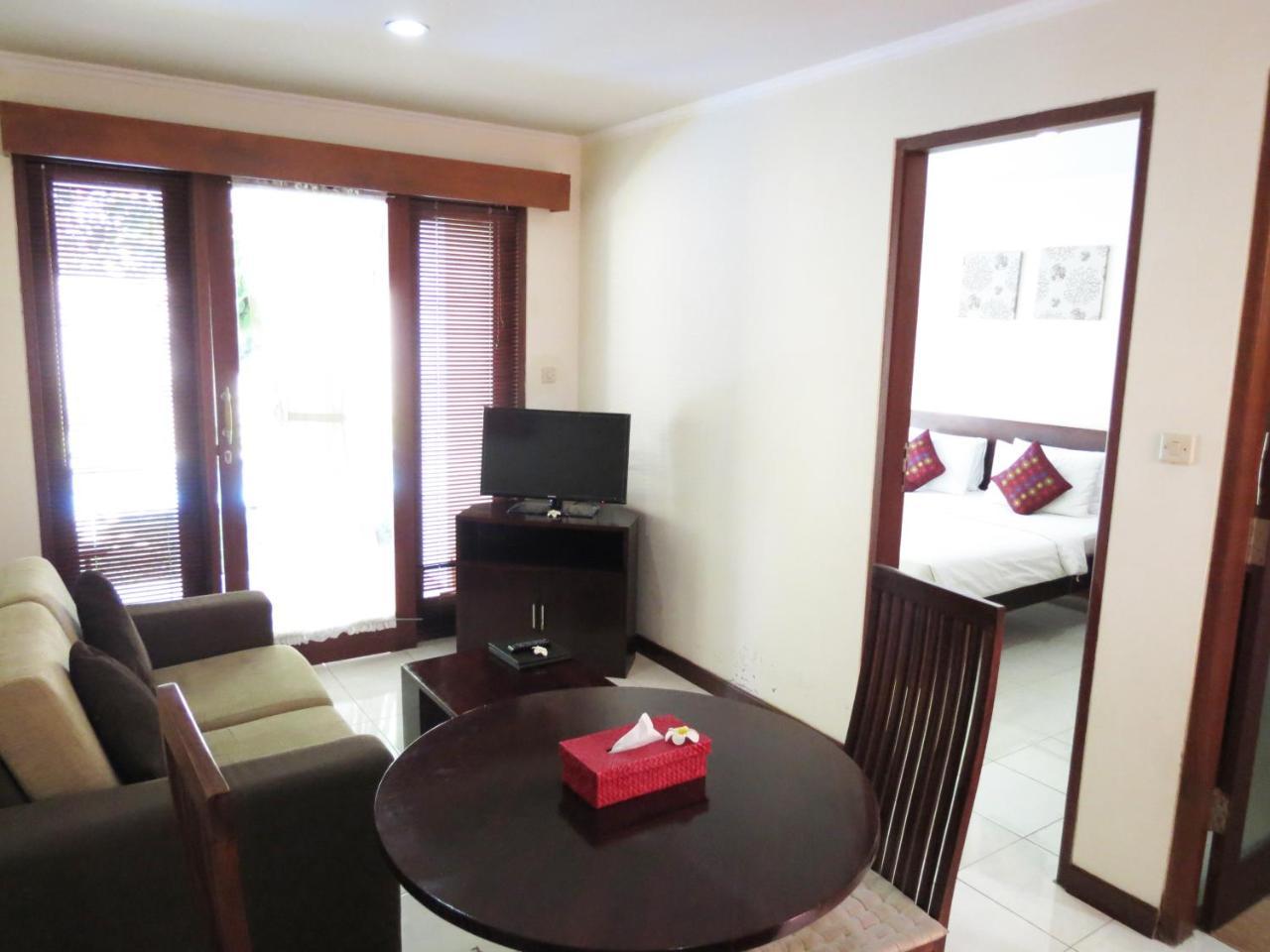 Sekuta Aparthotel