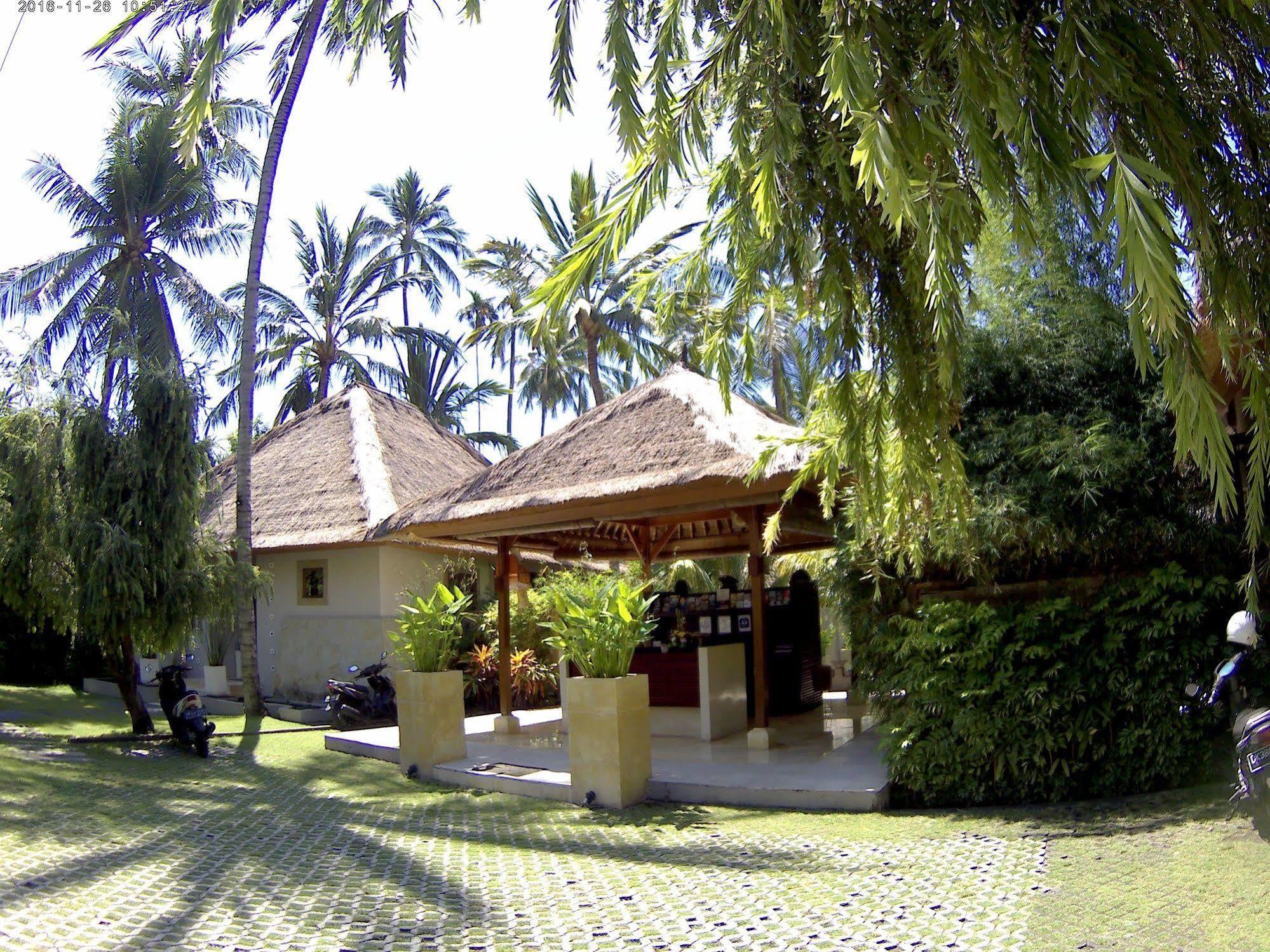 Sasoon 1, 100 Mt To Candi Dasa (Bali)