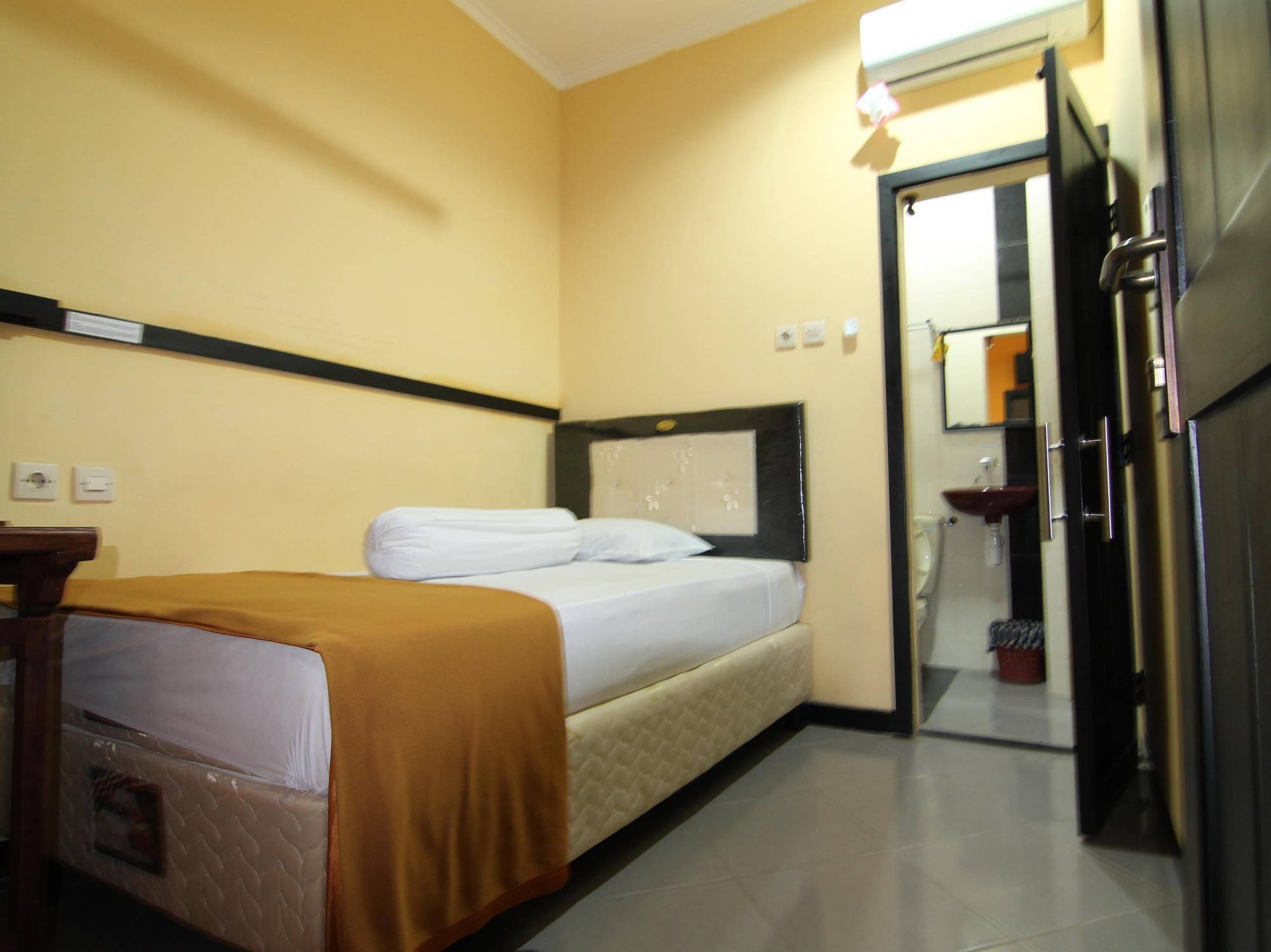 Ct1 Bali * Kuta (Bali)