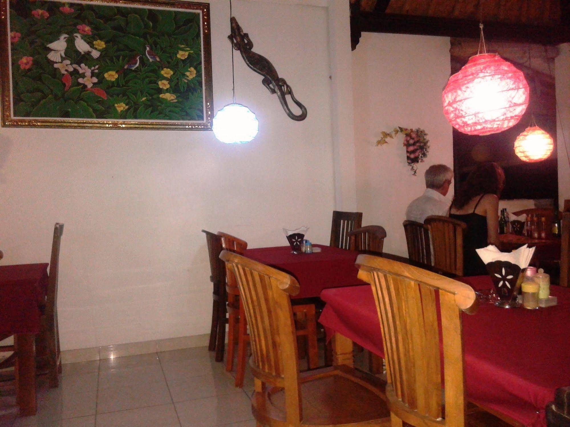 Titi Sedana Amed (Bali)