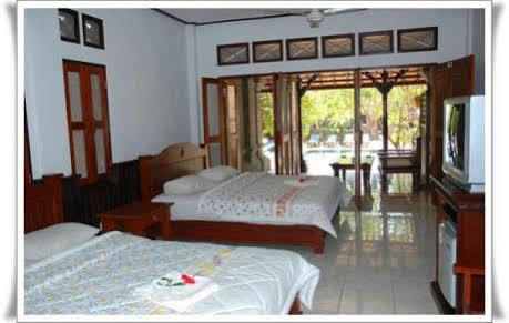 Puri Rai Hotel 2*
