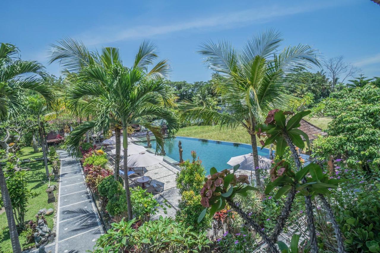 Cendana & By Mahaputra 3*