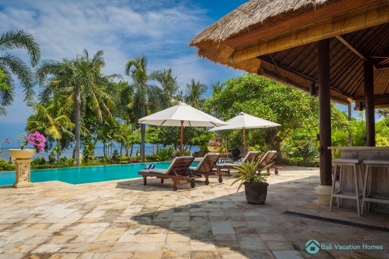 Segara Murti - Stylish Beachfront Villa! *