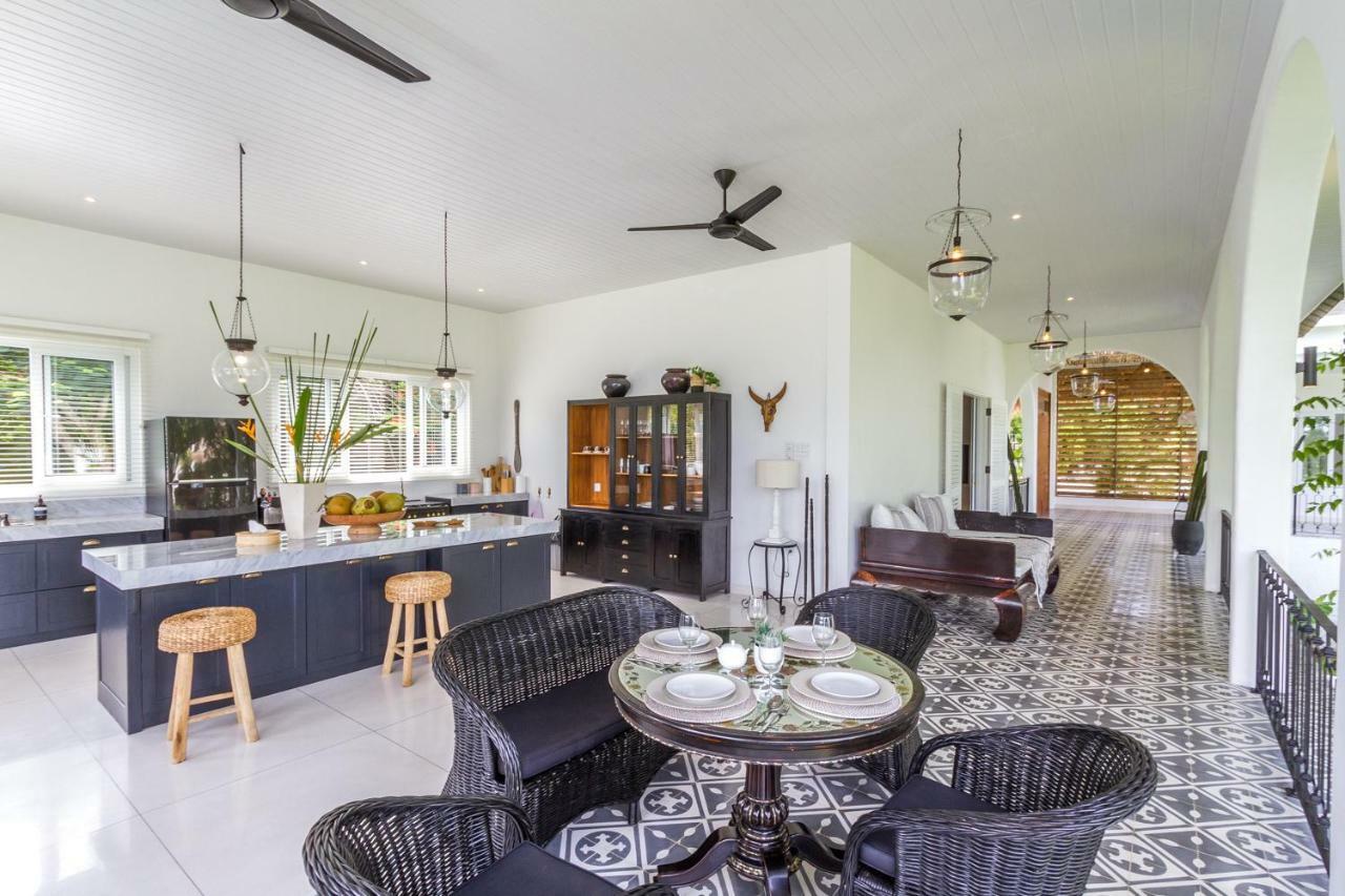 Villa Kusuma - Luxury Sea View 5 Bedroom Close To Savaya Uluwatu (Bali)