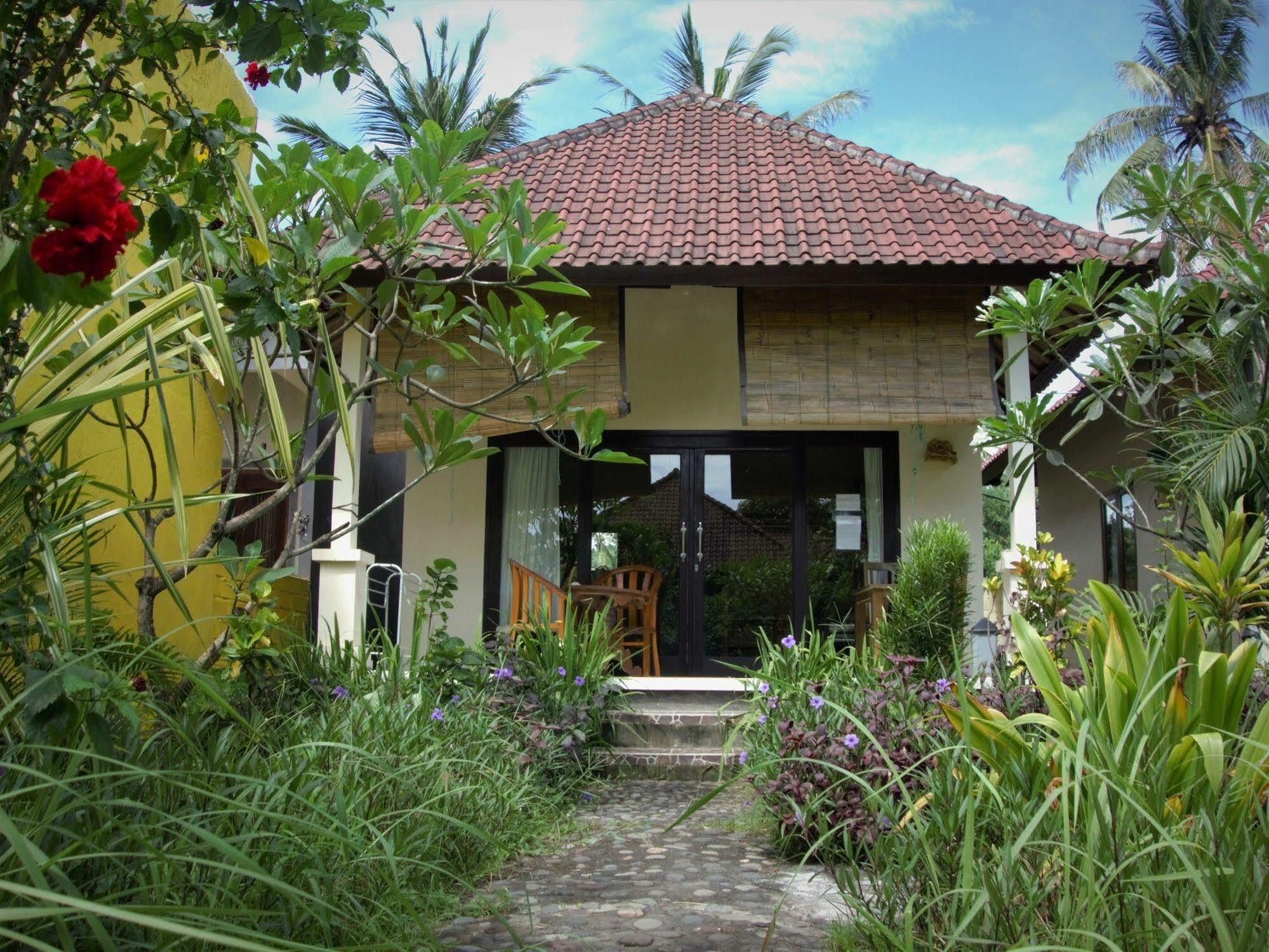 Hostel Bali Fab Dive Center