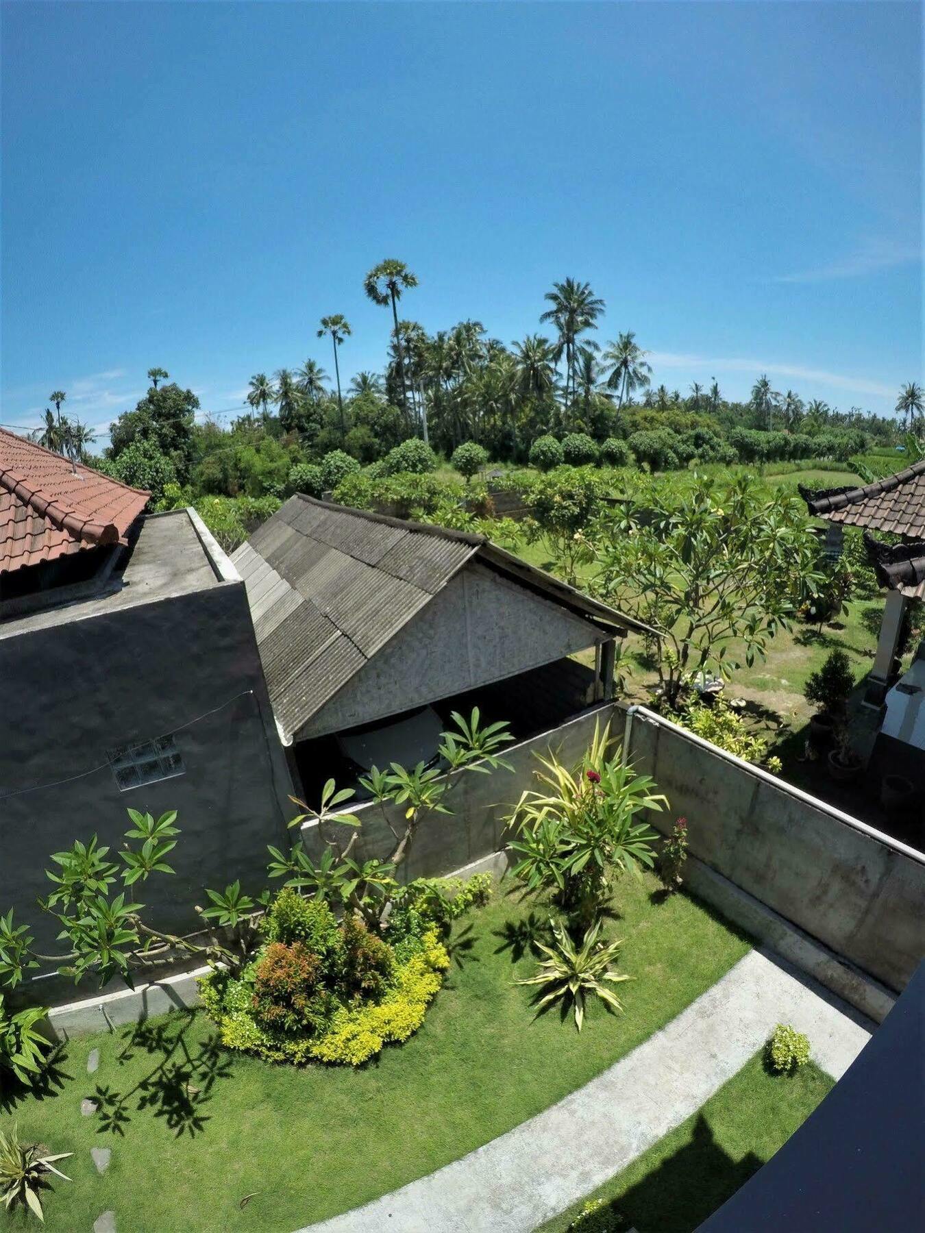 Bali Fab Dive Center Hostel