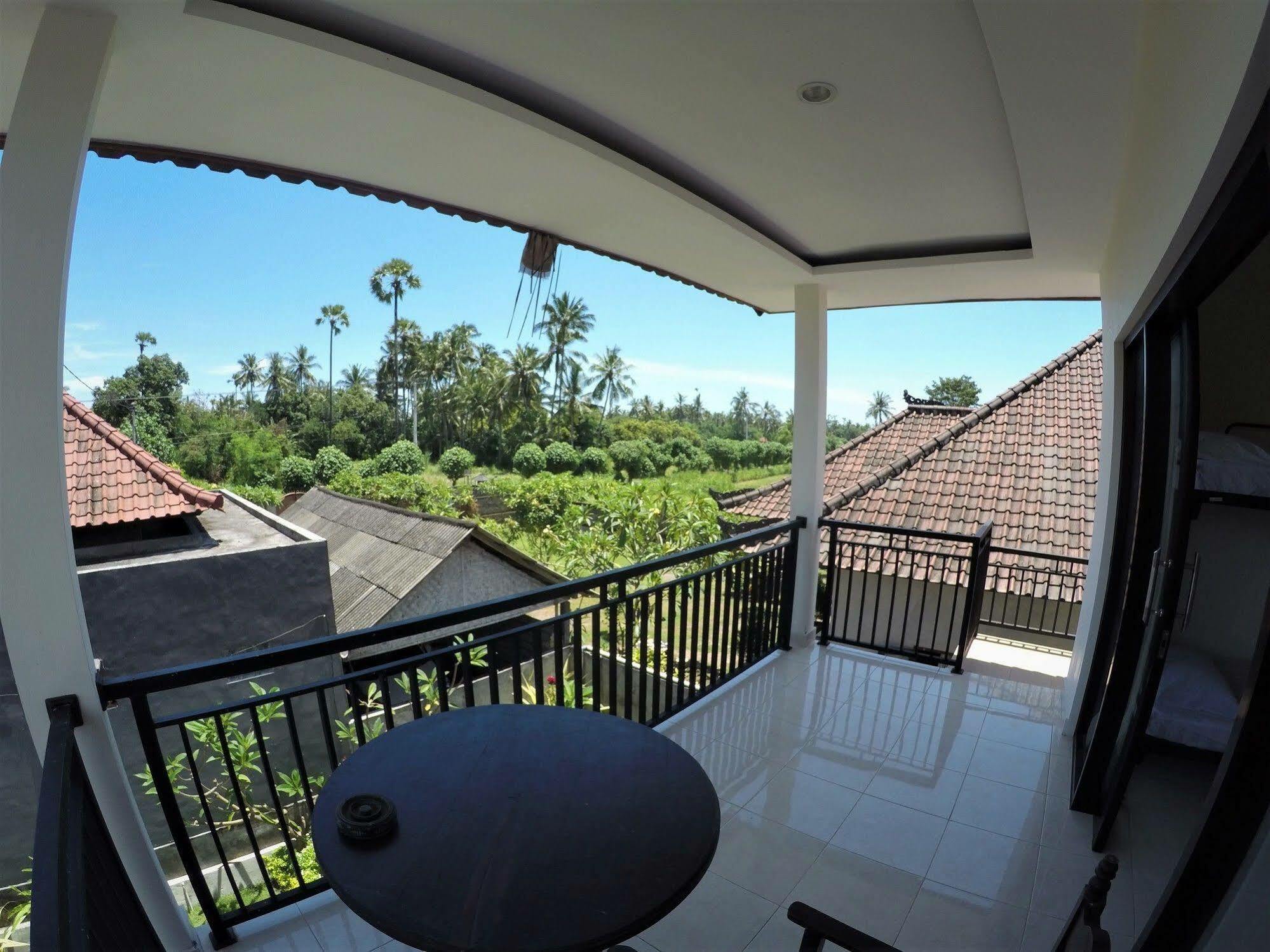 Hostel Bali Fab Dive Center Amed (Bali)