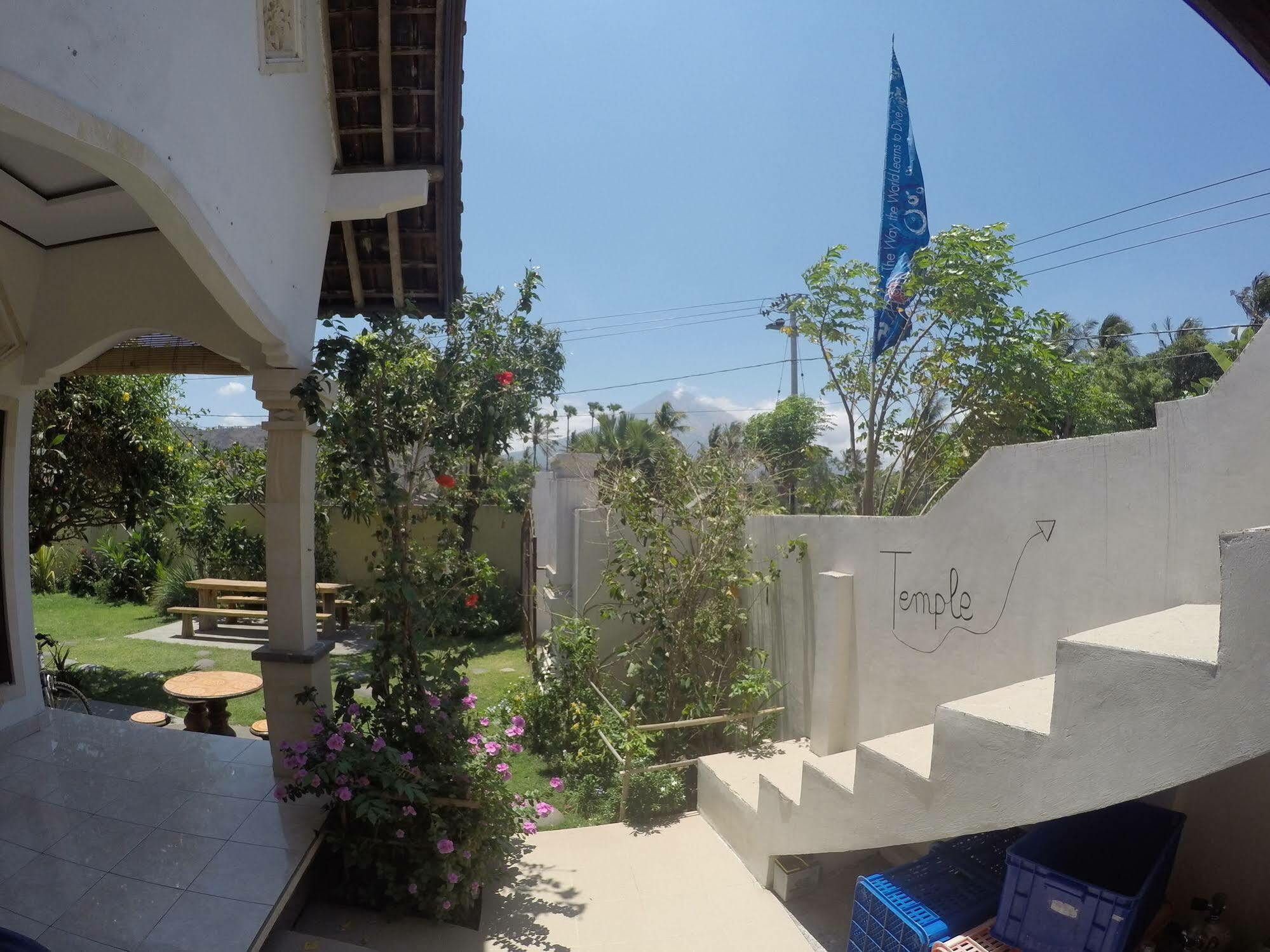 Bali Fab Dive Center Hostel *