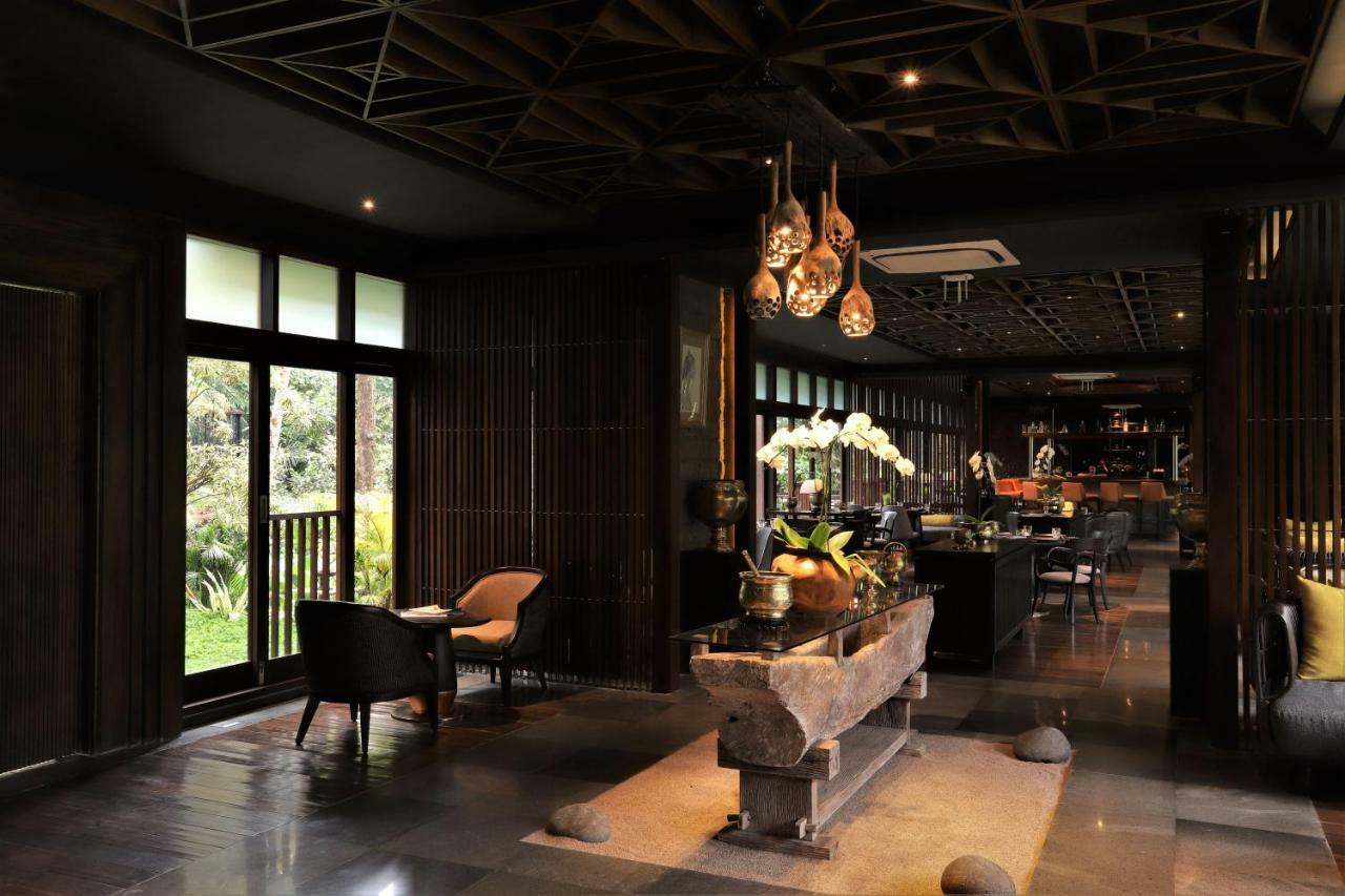 Visesa 5* Ubud (Bali)