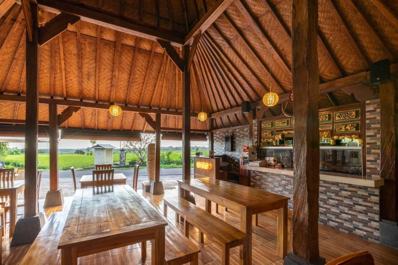 Lilis Cempaka Mas Hotel