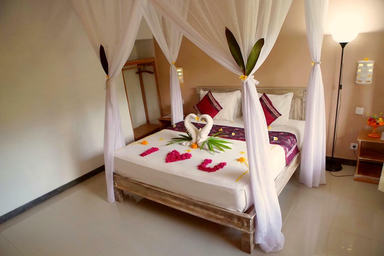 Oma In Bali