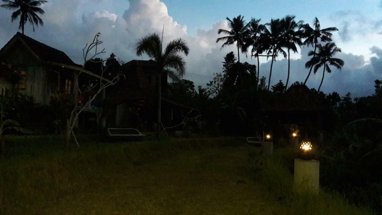 Kubu Taru 2* Sidemen (Bali)